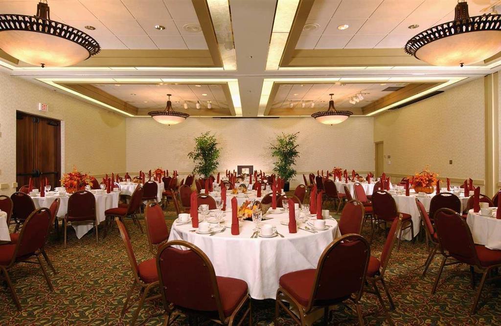 Embassy Suites By Hilton Orlando International Drive Icon Park Restaurant photo